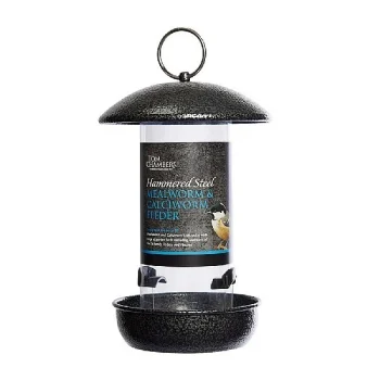 CS140 Hammered Steel Mealworm Feeder